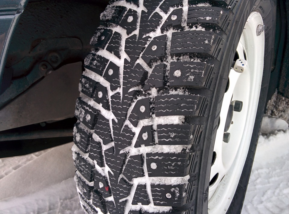 Maxxis NP3 Arctic Trekker (2)